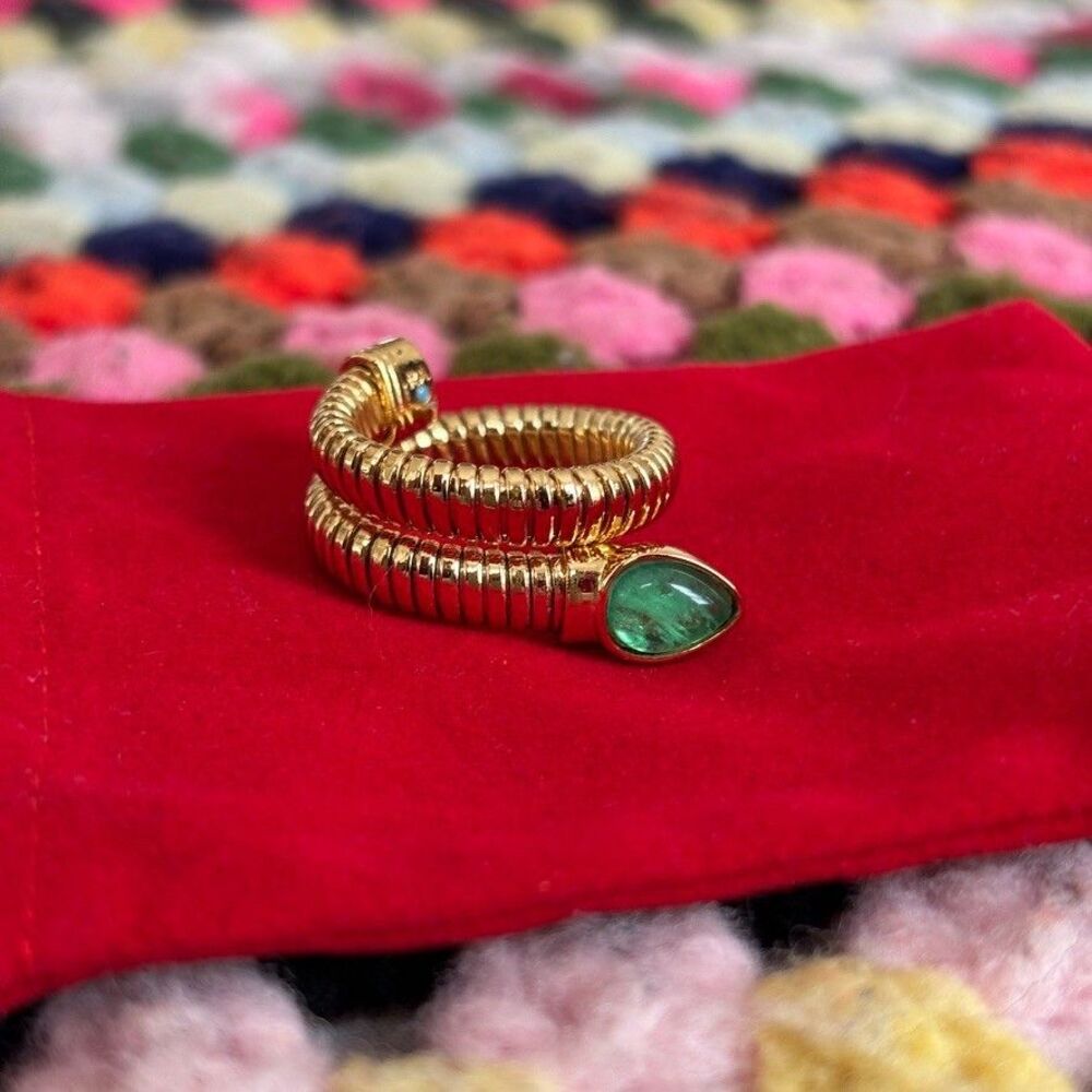 Roxanne Assoulin Wrap Around Cobra Ring Gold Green Stone Sample Adjustable NWOT